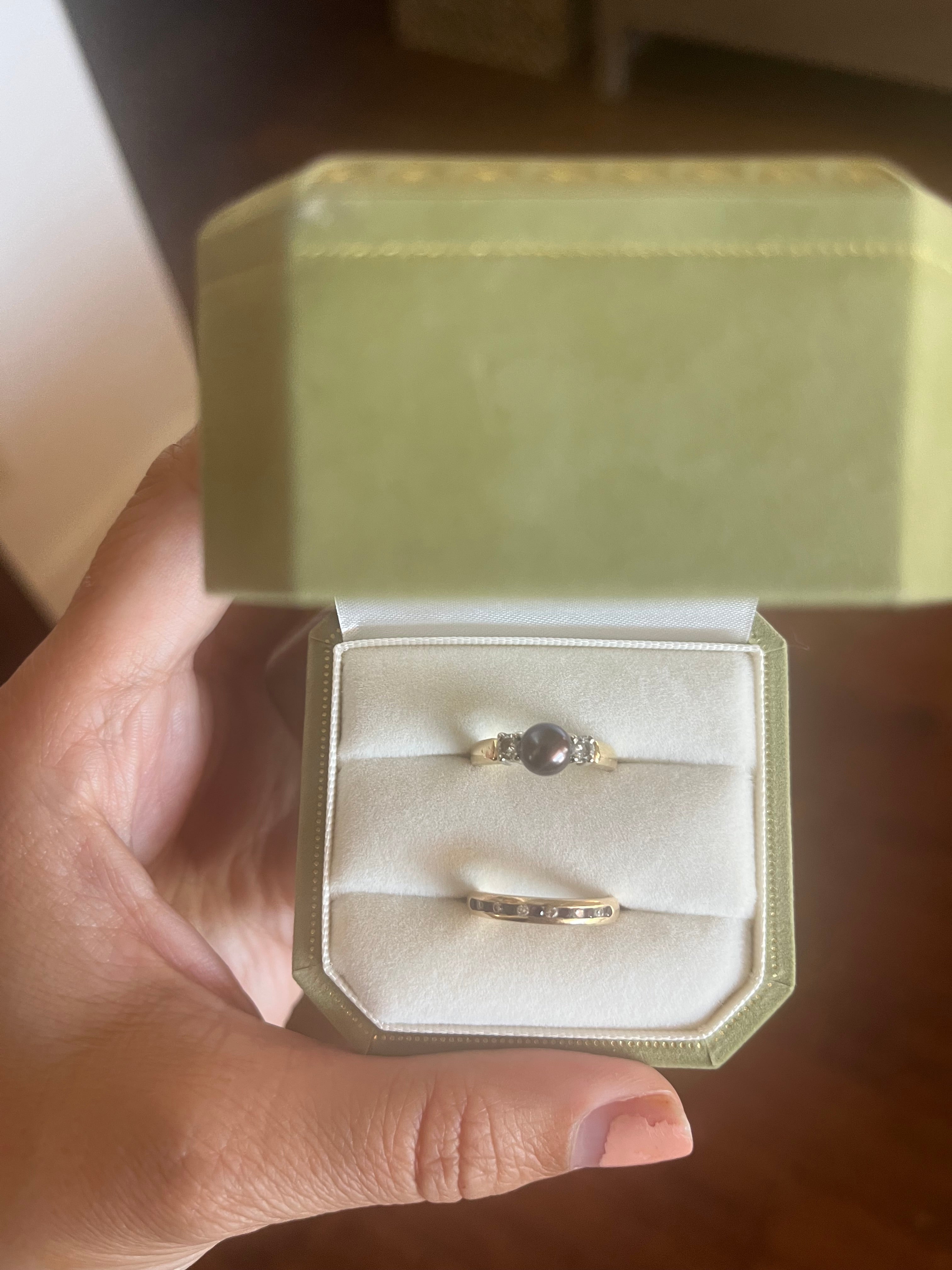 Pearl and Amethyst Wedding Set